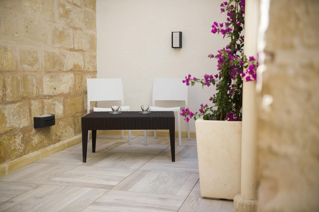 Vacation Townhouse Villa Sliema Exteriör bild