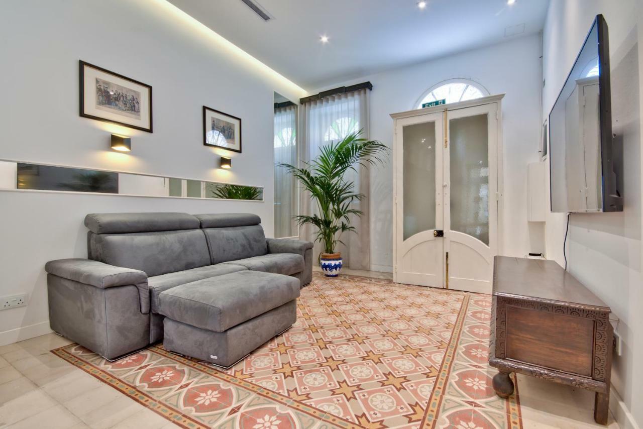Vacation Townhouse Villa Sliema Exteriör bild